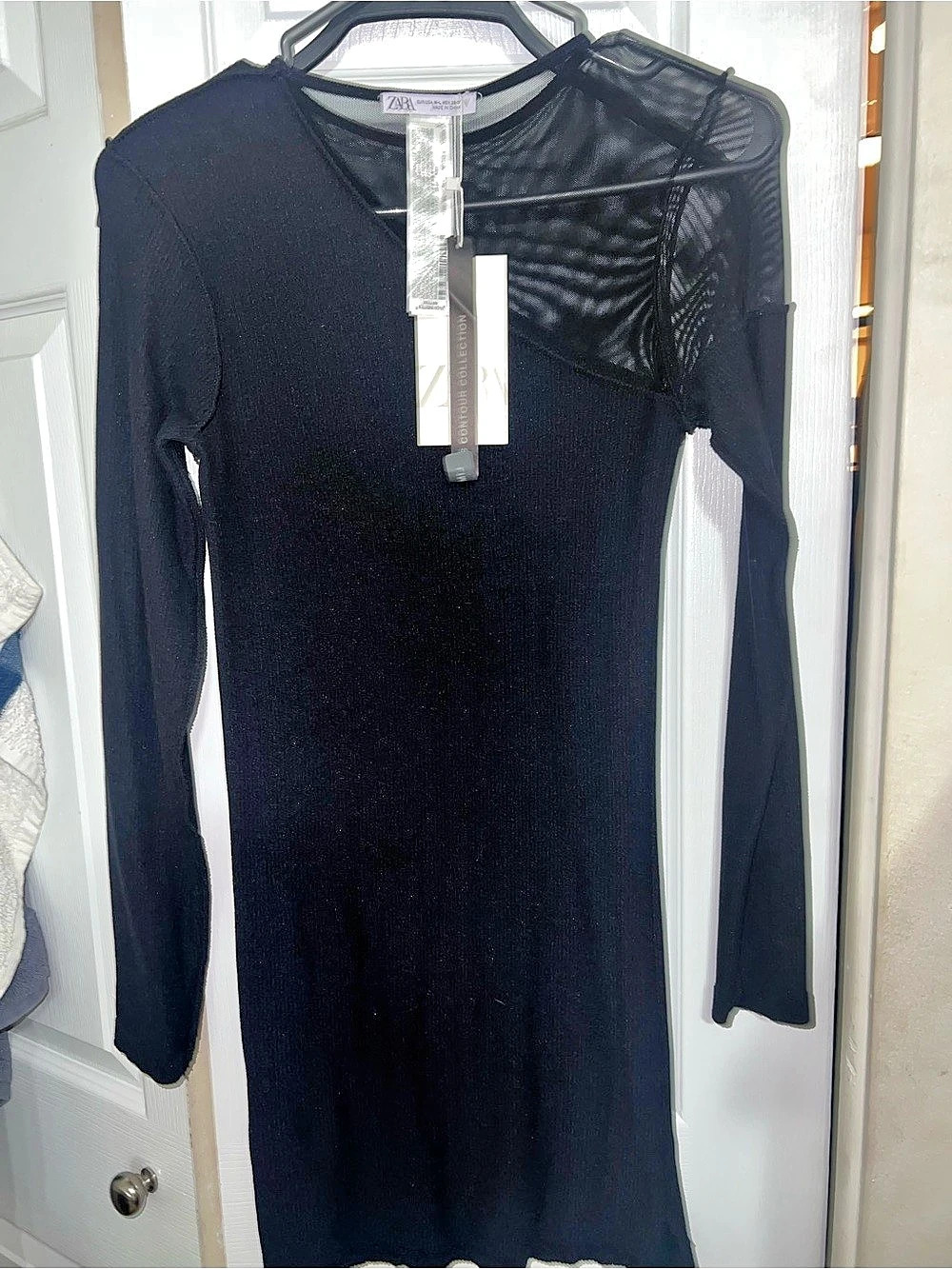 Zara Black Long Sleeve Mini Dress Size Small NWT